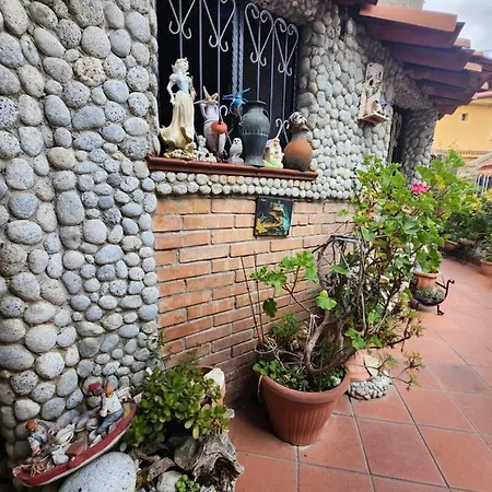Voce Del Mare Apartment *
